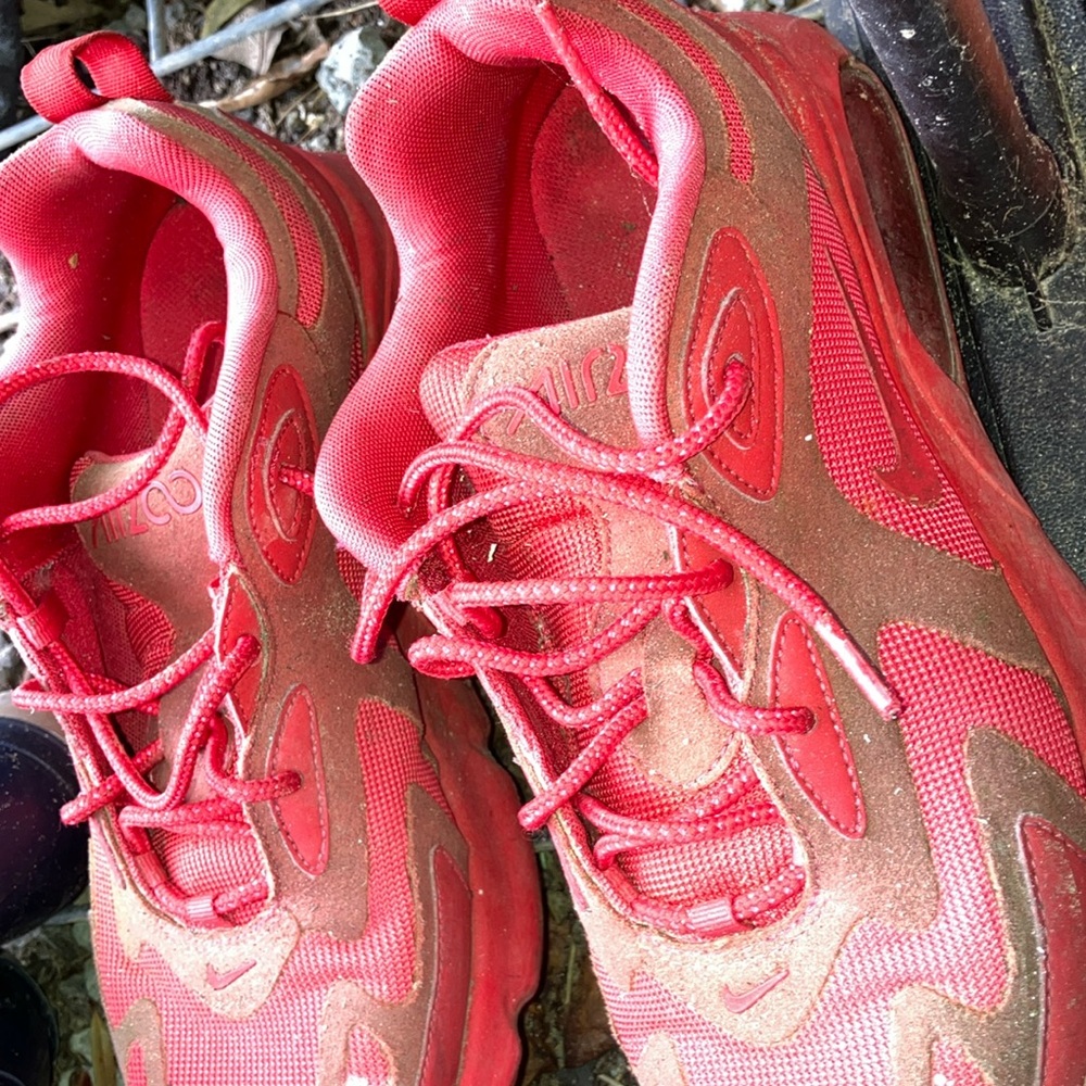 Nike Air 9.5 Men’s, Red